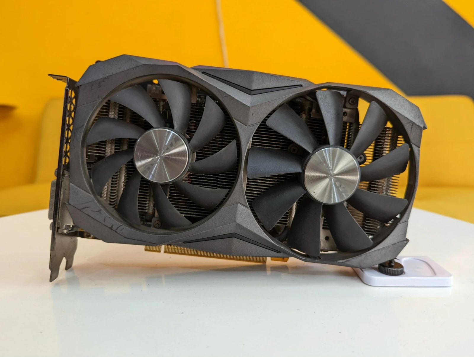 VGA ZOTAC GTX 1070ti 8GB 2FAN 2ND